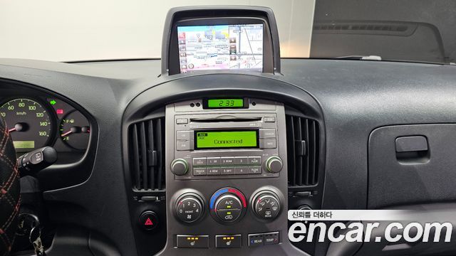 Hyundai Starex 2016 — photo 21
