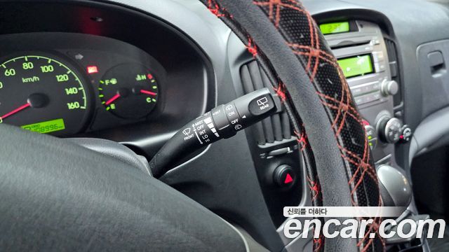 Hyundai Starex 2016 — photo 23