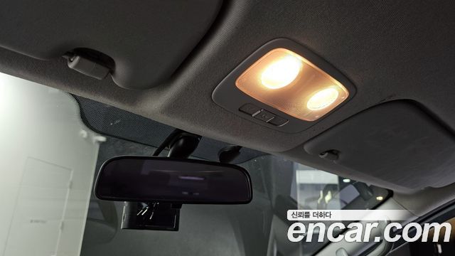Hyundai Starex 2016 — photo 24