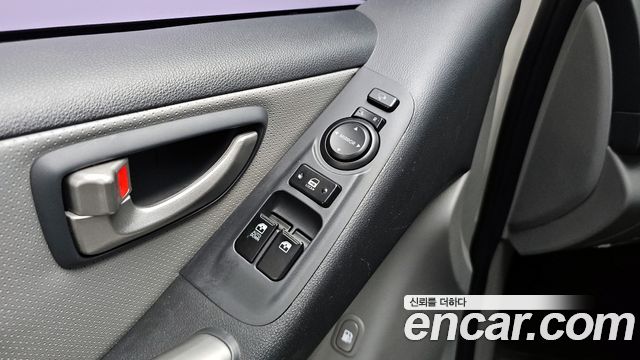 Hyundai Starex 2016 — photo 27