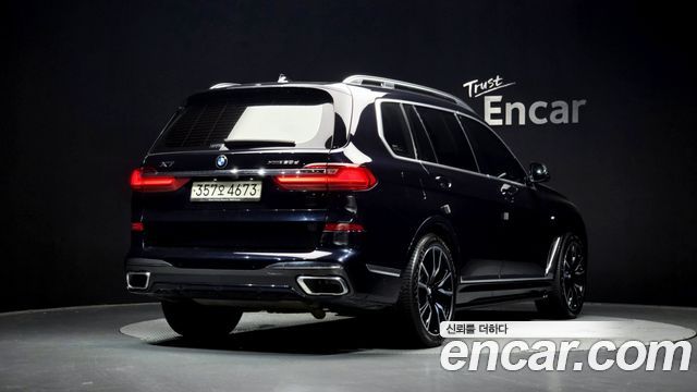 BMW X7 2020 — photo 2