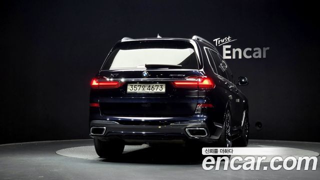 BMW X7 2020 — photo 4