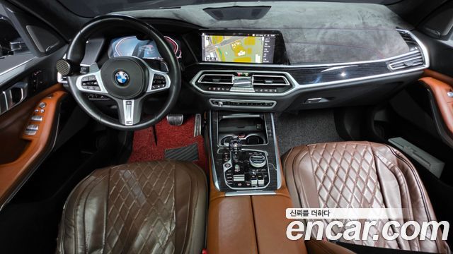 BMW X7 2020 — photo 10