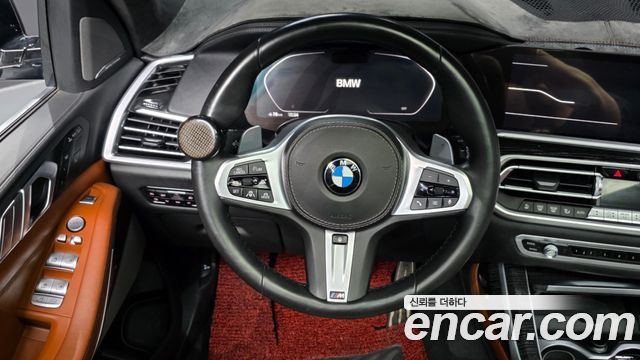 BMW X7 2020 — photo 19