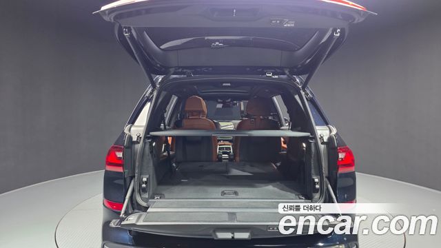 BMW X7 2020 — photo 26