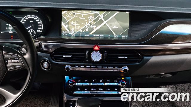 Genesis EQ900 2016 — photo 14