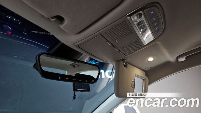 Genesis EQ900 2016 — photo 20