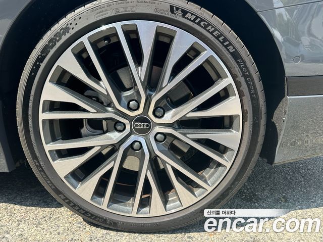 Audi A6 e-Tron 2025 — photo 5