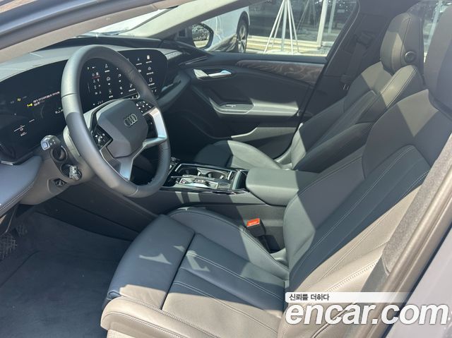 Audi A6 e-Tron 2025 — photo 20