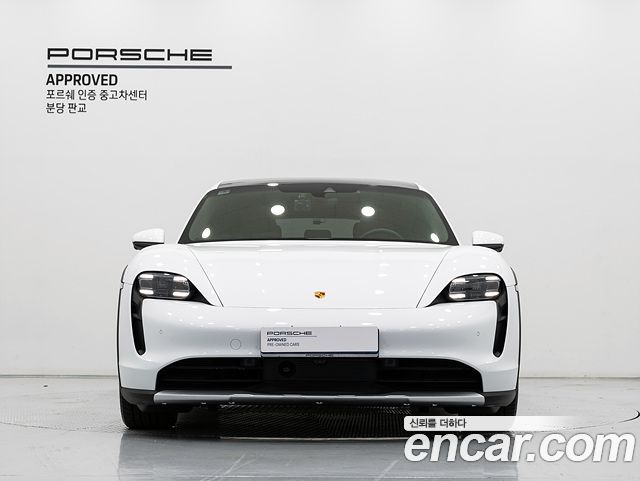 Porsche Taycan 2024 — photo 3