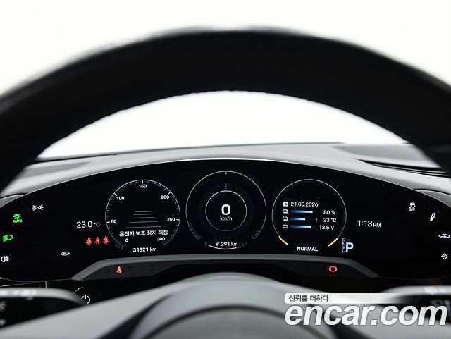 Porsche Taycan 2024 — photo 8