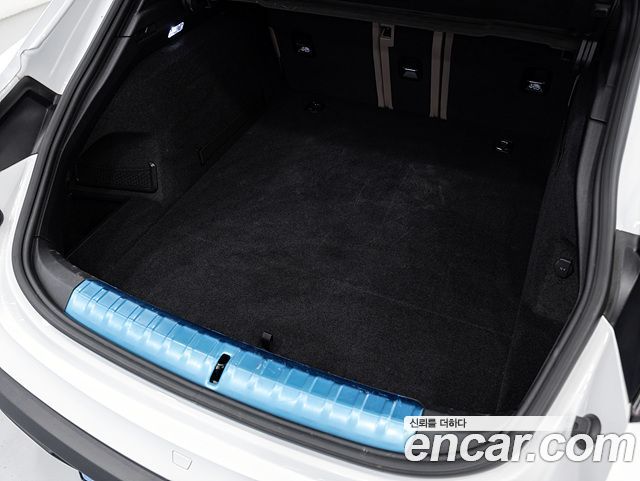Porsche Taycan 2024 — photo 13