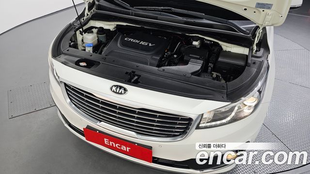 Kia Canival 2018 — photo 6