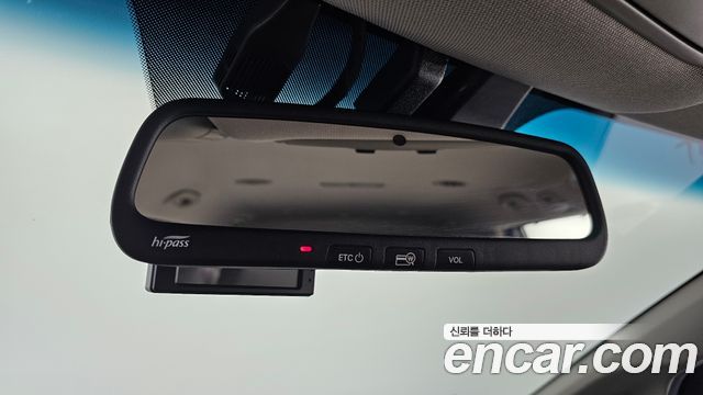 Kia Canival 2018 — photo 17