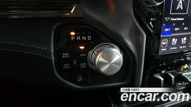Dodge Ram Pick Up 2019 — photo 12