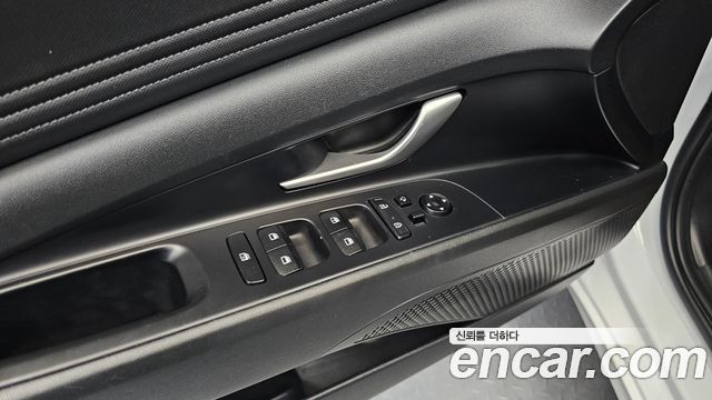 Hyundai AVANTE 2023 — photo 13