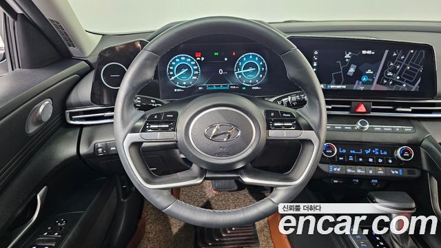 Hyundai AVANTE 2023 — photo 16