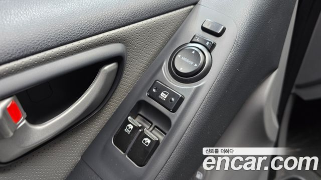 Hyundai Starex 2015 — photo 14