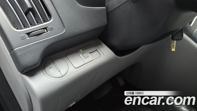 Hyundai Starex 2015 — photo 15