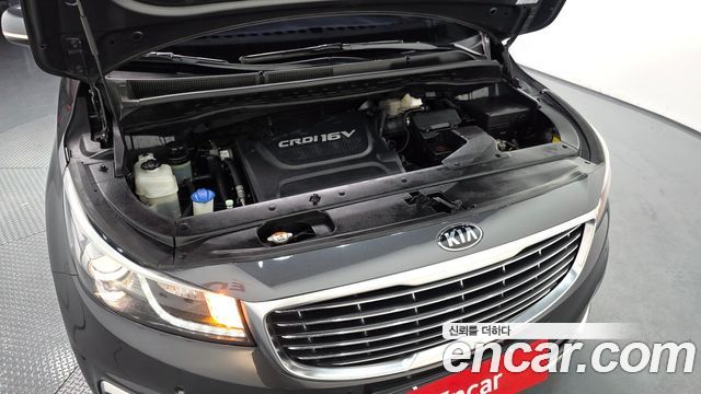 Kia Canival 2018 — photo 6