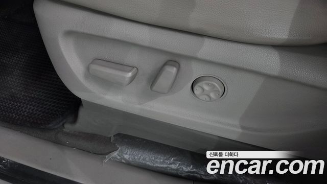 Kia Canival 2018 — photo 31