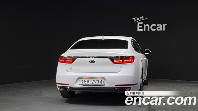 Kia K7 2018 — photo 4