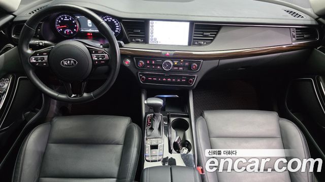 Kia K7 2018 — photo 7
