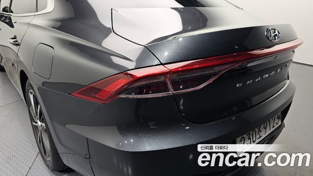 Hyundai Grandeur 2020 — photo 9