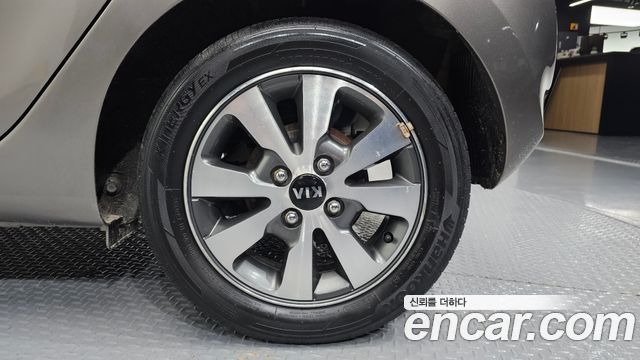 Kia morning 2013 — photo 7