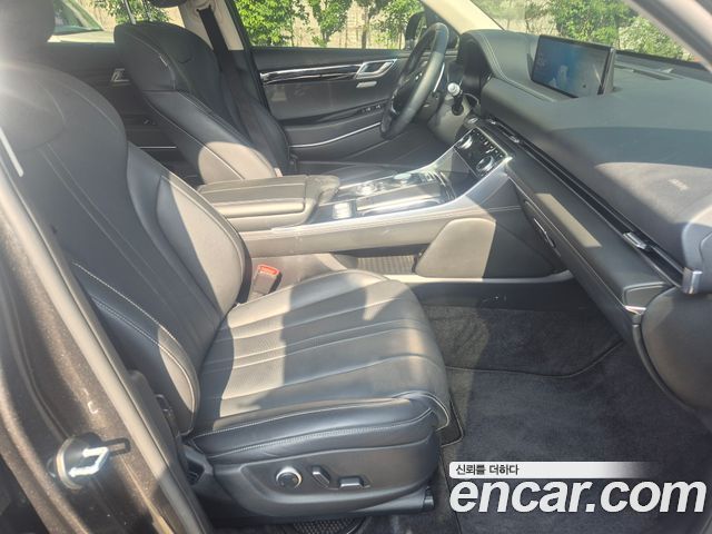 Genesis GV80 2023 — photo 7