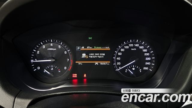 Genesis G80 2018 — photo 8