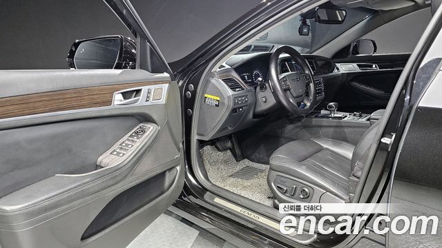 Genesis G80 2018 — photo 10