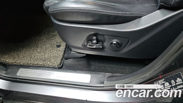 KG Mobility Rexton 2021 — photo 30