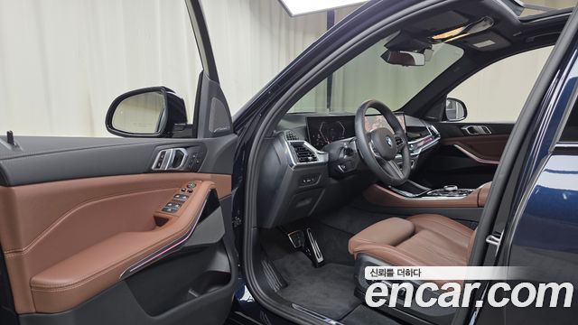 BMW X5 2025 — photo 13