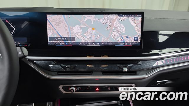 BMW X5 2025 — photo 19