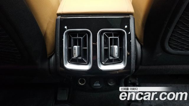 Kia Sorento 2022 — photo 31