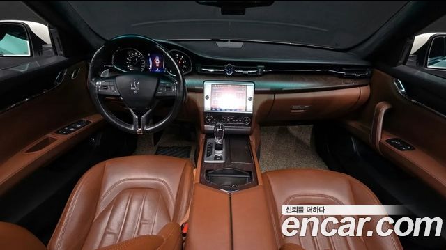 Maserati Quattroporte 2016 — photo 7