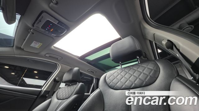 Hyundai Santafe 2021 — photo 11