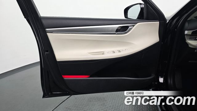 Hyundai Grandeur 2022 — photo 14