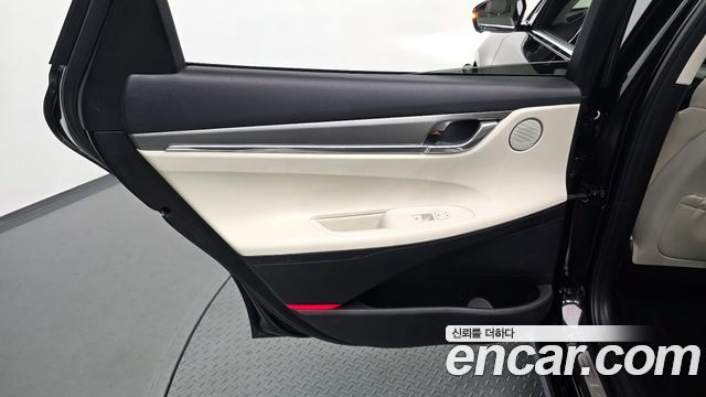 Hyundai Grandeur 2022 — photo 15