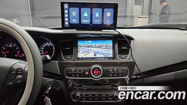Kia K7 2013 — photo 17