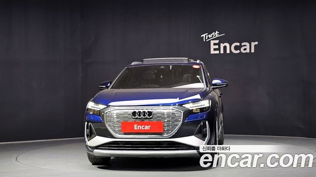 Audi Q4 e-tron 2025 — photo 3