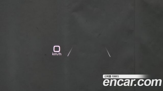 Audi Q4 e-tron 2025 — photo 17