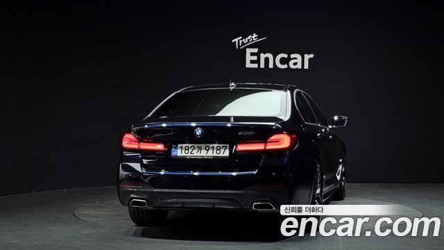 BMW 5-Series 2022 — photo 4