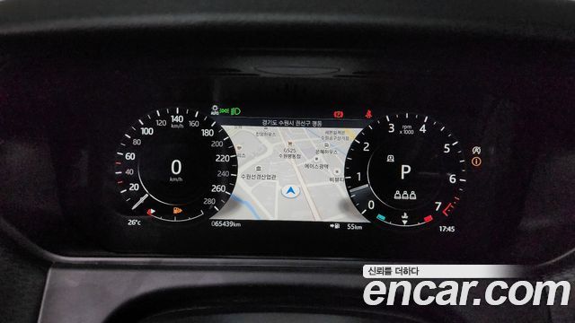 Land Rover Range Rover Velar 2021 — photo 11