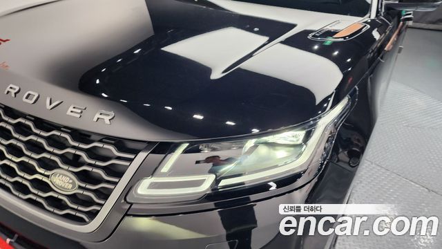 Land Rover Range Rover Velar 2021 — photo 8