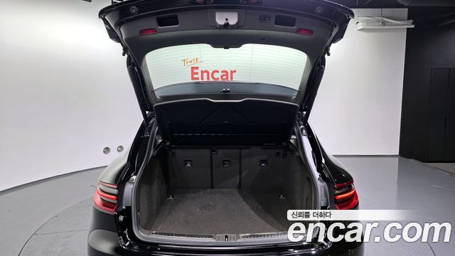 Porsche Macan 2017 — photo 26