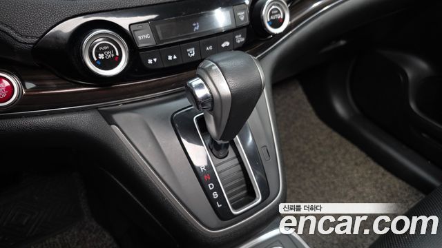 Honda CR-V 2015 — photo 9