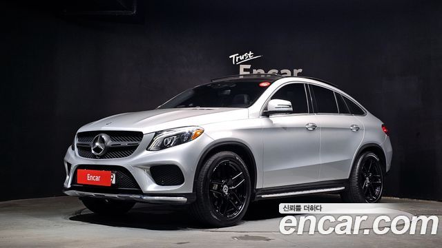 Mercedes-Benz GLE-Class 2017 — photo 1