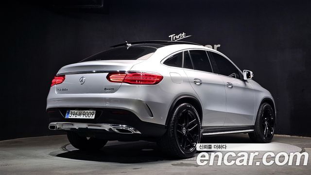 Mercedes-Benz GLE-Class 2017 — photo 2